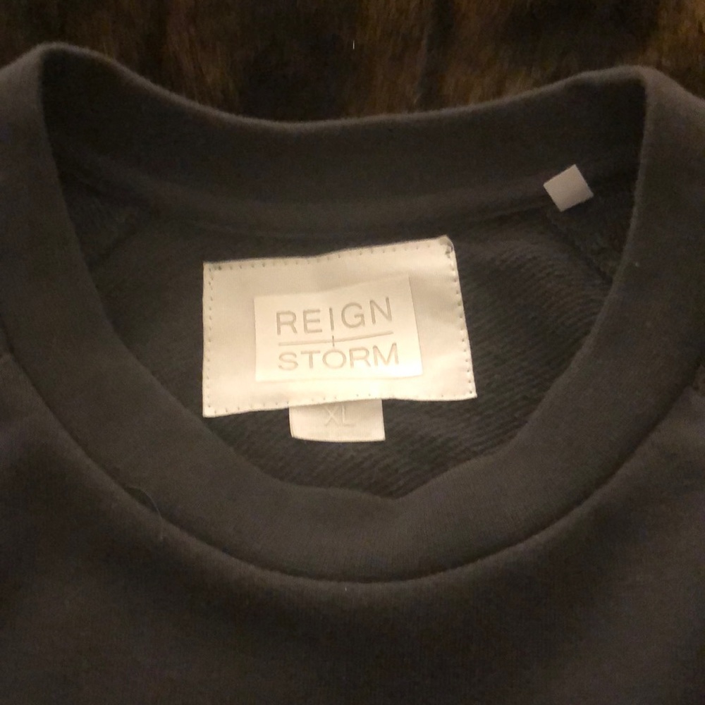 Reign Storm casual w/ zip sides